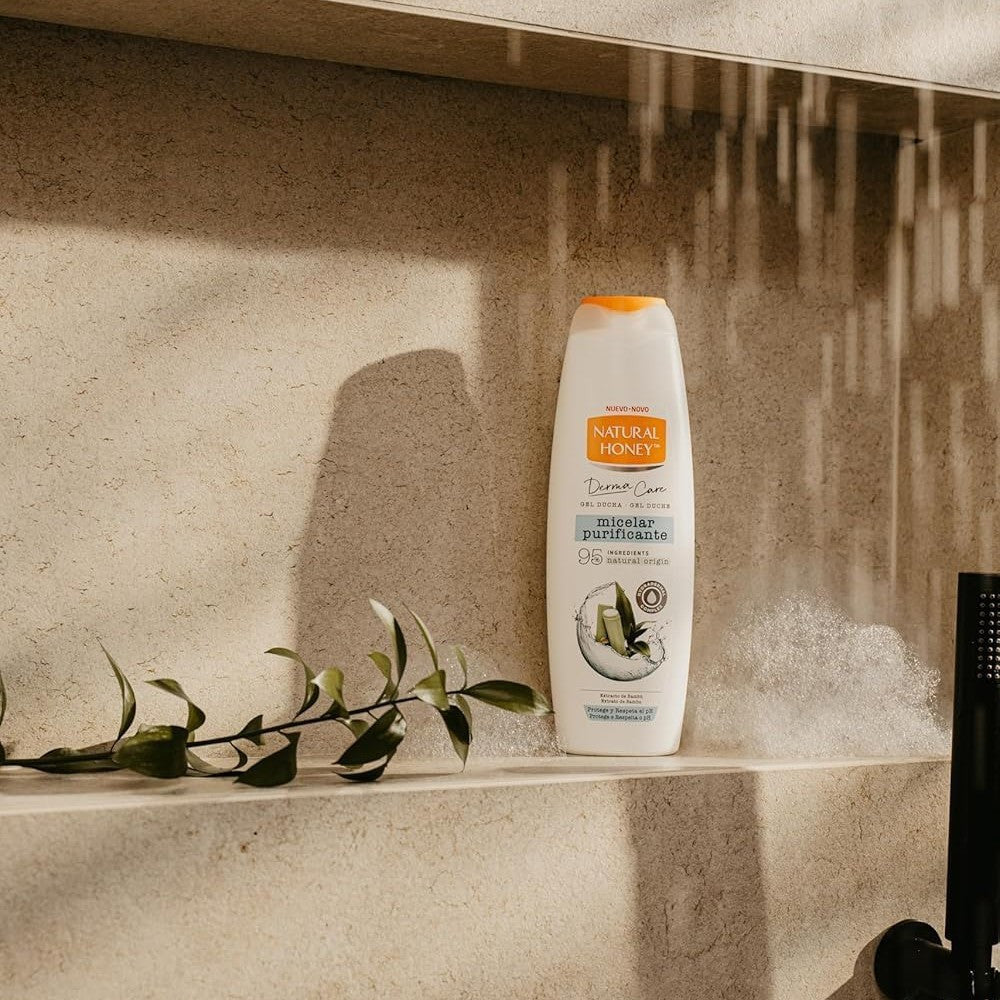 Natural Honey, Gel de Ducha Micelar Purificante con Extracto de Bambú, Hydradermal Complex y Micelas que Previenen la Sensación de Sequedad, Protege el pH Natural de la piel, Línea Derma Care, 650 ml