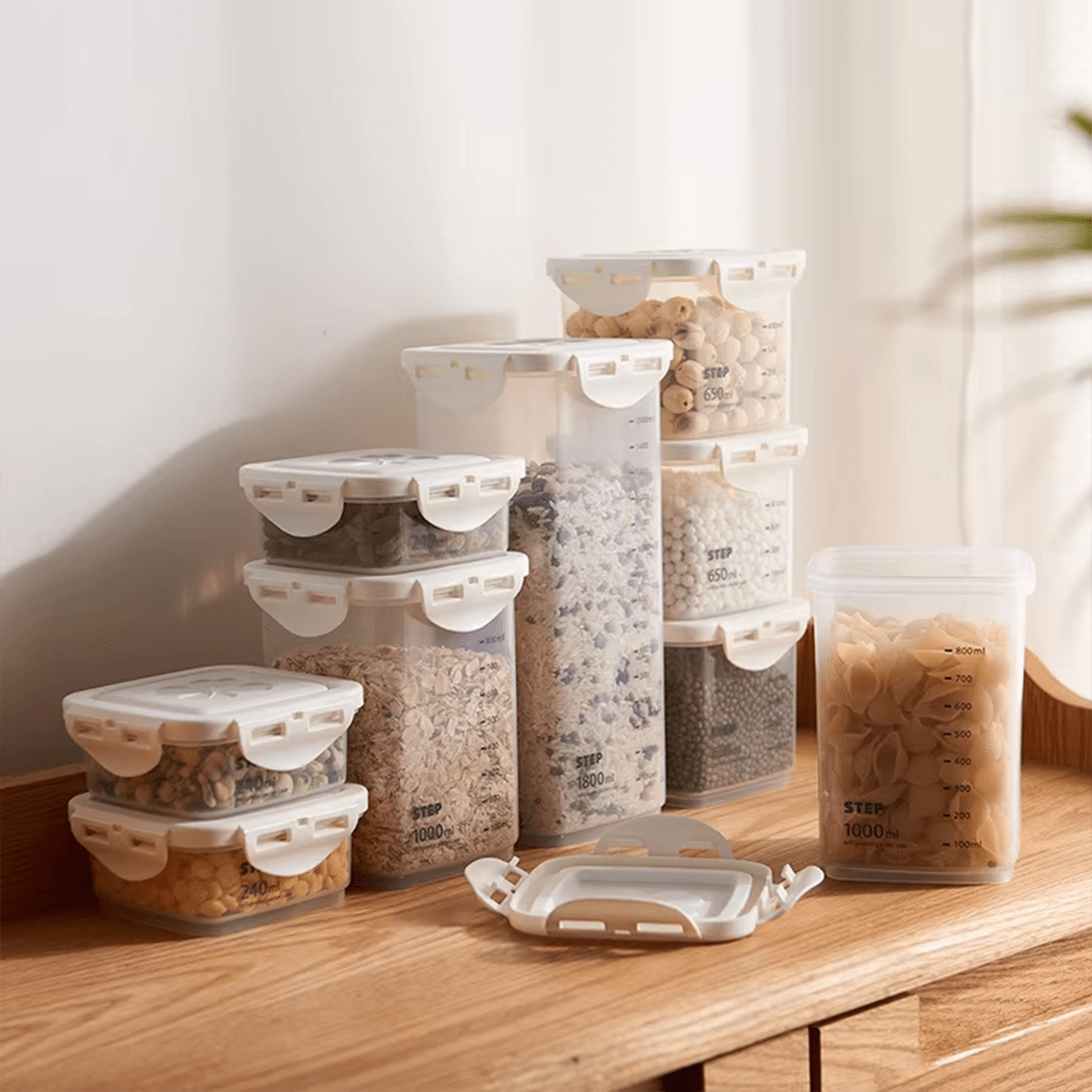 Recipientes Almacenamiento Cocina, Set de 4 Recipientes de Botes Cocina Almacenaje de Plástico, Capacidad para 240ml, 650ml, 1000ml y 2200ml, Cierre Hermético con Tapa, Apilables