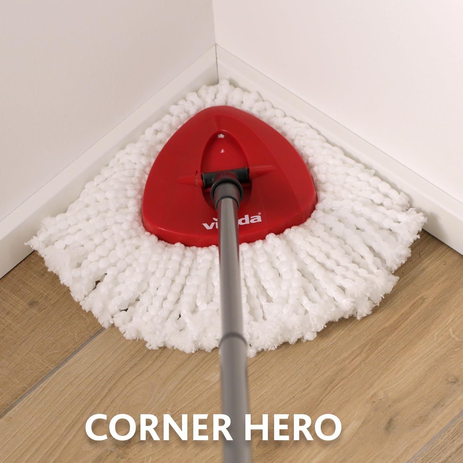 Vileda Set Fregona y Cubo de Limpieza con Pedal y Escurrefácil Giratorio, Fregona con Mango Extra Largo, Cabezal Triangular de Microfibra ideal Para los Rincones