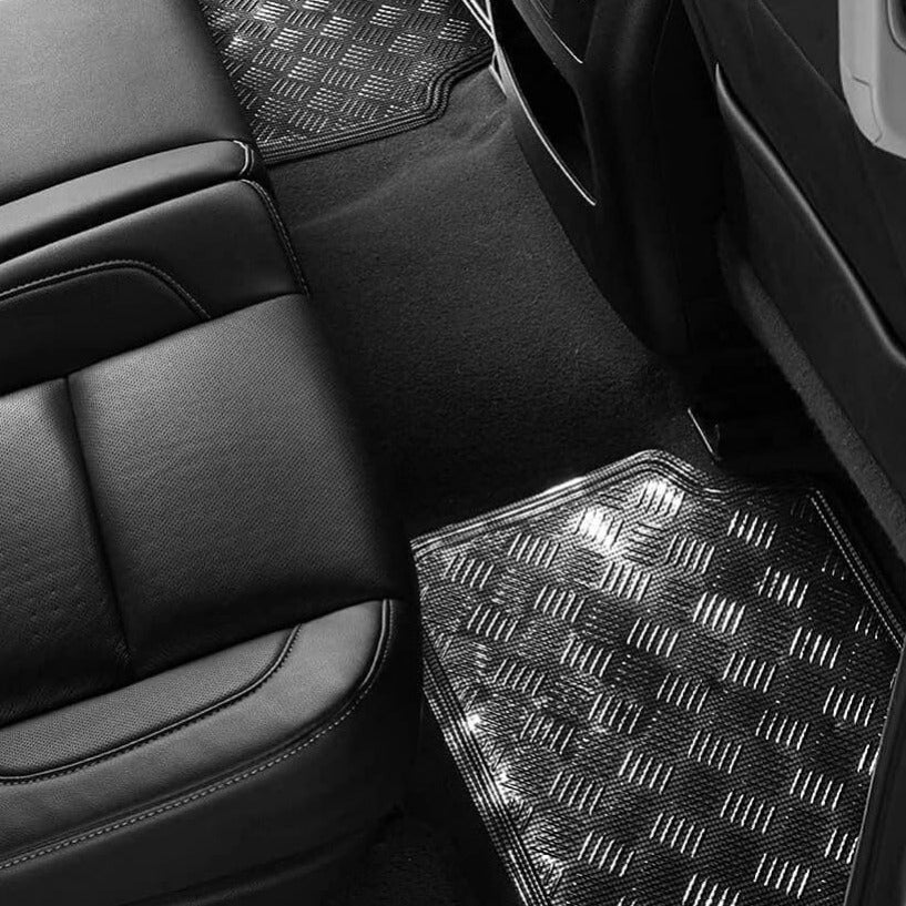 Alfombrillas Coche Antideslizantes, Set 4 Alfombrillas Universales para Coche, Hechas de PVC Duradero y Resistente, Instalación Fácil y Protección Completa para el Interior del Vehículo, Fácil de Limpiar