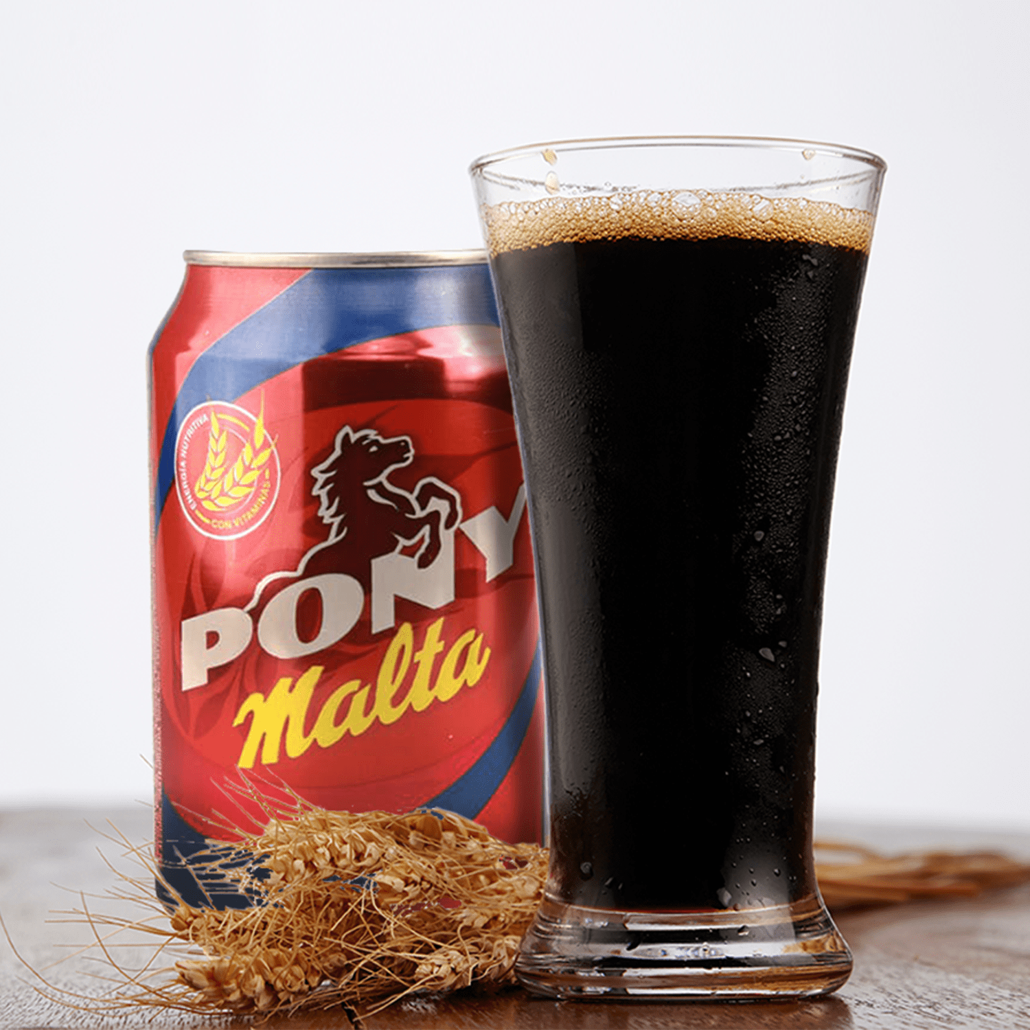 Pony Malta, Refresco Sabor Malta con Aroma a Cereales Tostados, Bebida Sin Alcohol, Original de Colombia, Pack Ahorro de 24 Latas de 330ml