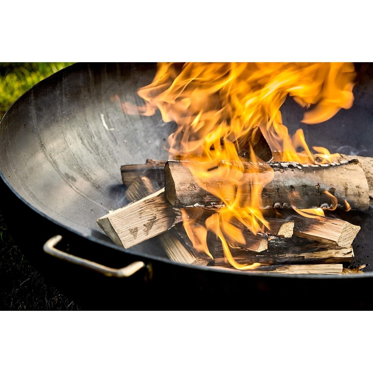 Leña para Estufas Seca de Encina Cortada en Troncos Medianos, Leña Chimenea. Astillas de Madera de Pino, Madera Seca Natural para Barbacoa, Chimenea, Caldera y Estufa