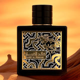 Lattafa Qaed Al Fursan Eau de Parfum Unisex, Perfume Árabe de Aroma Frutal y Amaderado con Notas de Piña, Azafrán, Ámbar y Cedro, 90 ml
