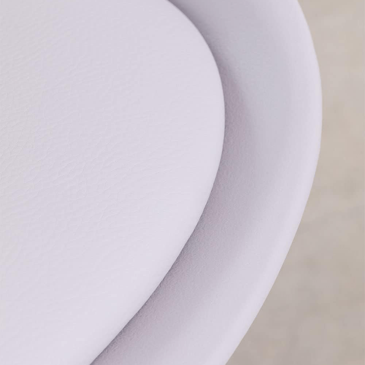 Taburete Alto Cocina con Respaldo, Asiento Blando y Tapizado, Patas Altas Resistentes de Madera de Haya con Reposapiés, Sillas Nórdicas, Ideal para Cocina, Salón, Comedor y Restaurante, 54.5 x 49.5 x 106 cm