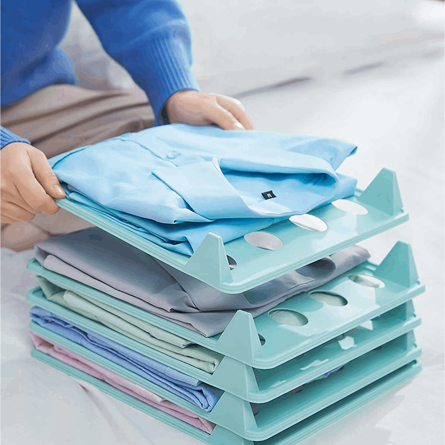 x10 Separador de Ropa, Organizador Ropa, Divisor Ropa, Separadores de Plástico, Organizador de Camisas, Camisetas, Ropa. Resistente, Antihumedad y Antiarrugas, Organiza Armarios, Cajoneras y Estanterías