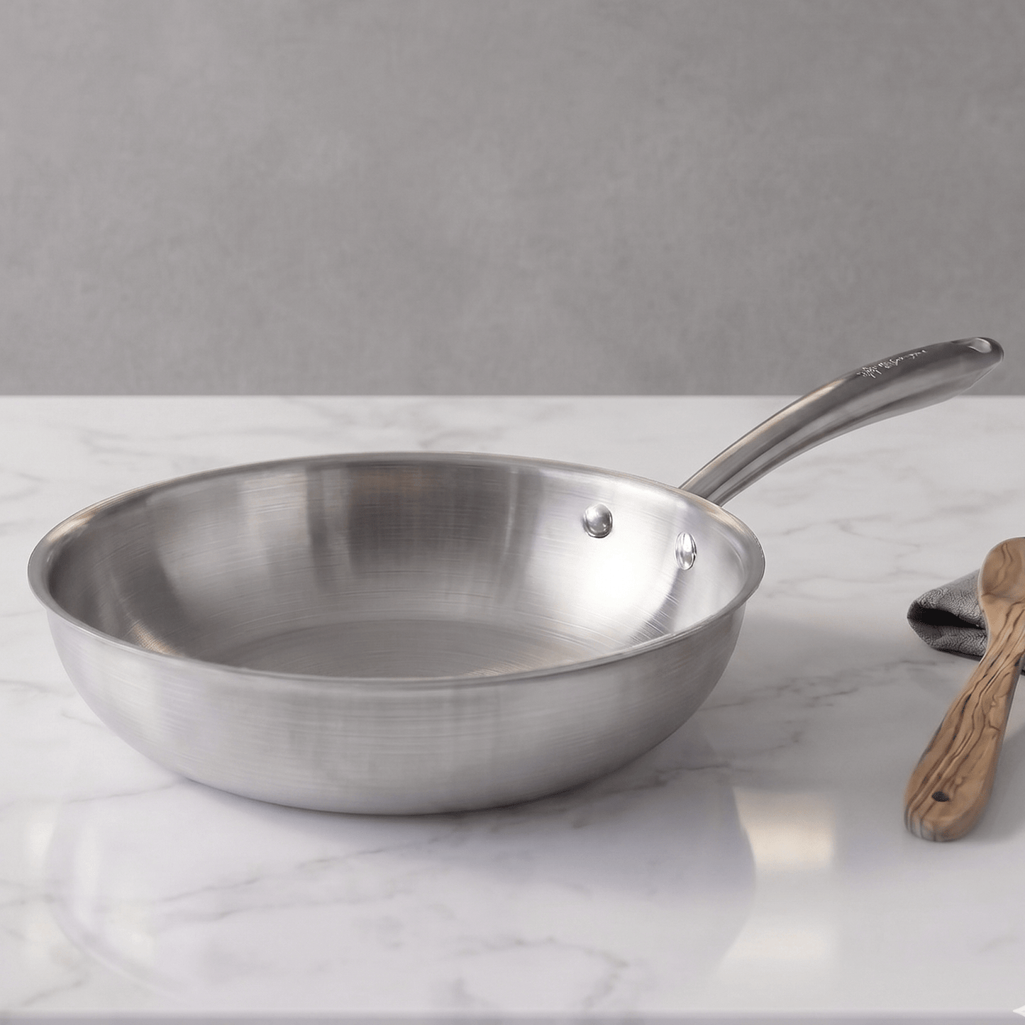 Set 2 Sartenes de Acero Inoxidable TriPly Pulido y Mango Ergonómico de Acero Inoxidable Aptas para Todo Tipos de Cocina, Distribución Uniforme del Calor, Ø20/Ø24cm