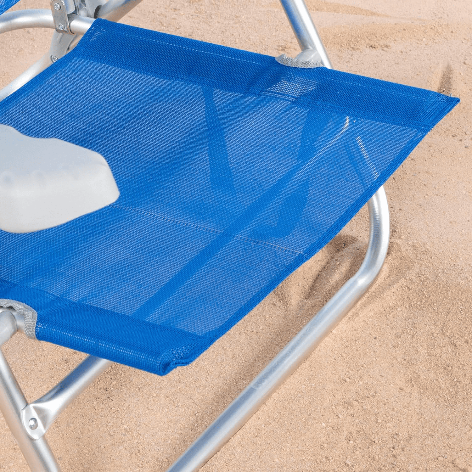 Silla Plegable Playa Reclinable y Resistente. Soporta hasta 110kg. Multiposición, Respaldo Reclinable, Cojín Acolchado. Ideal para Playa, Jardín, Terraza o Camping. 47x49x82cm