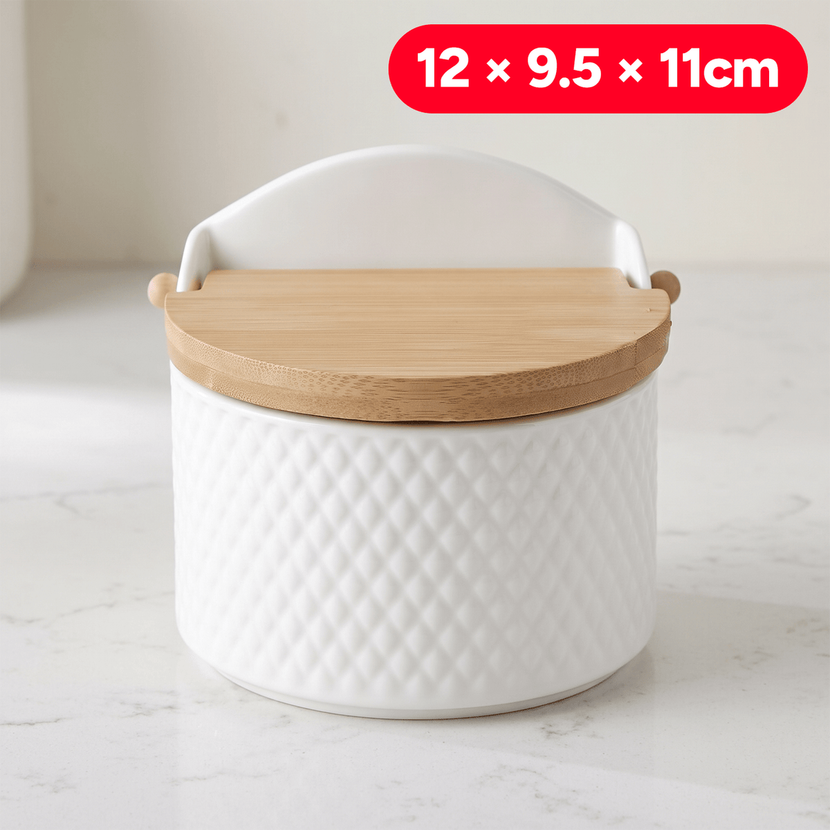 Salero Cocina con Tapa, Hecho de Porcelana Grabada y Madera, Recipiente para Especias y Aliños, Blanco, 12 x 9.5 x 11cm