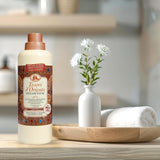 Tesori d'Oriente, Perfumador y Suavizante de Ropa Líquido Aromático Concentrado Byzantium, Aroma Intenso de Rosa Negra y Ládano, Microcápsulas para Fragancia Duradera, Facilita el Planchado, 760ml - 42 Lavados por Botella