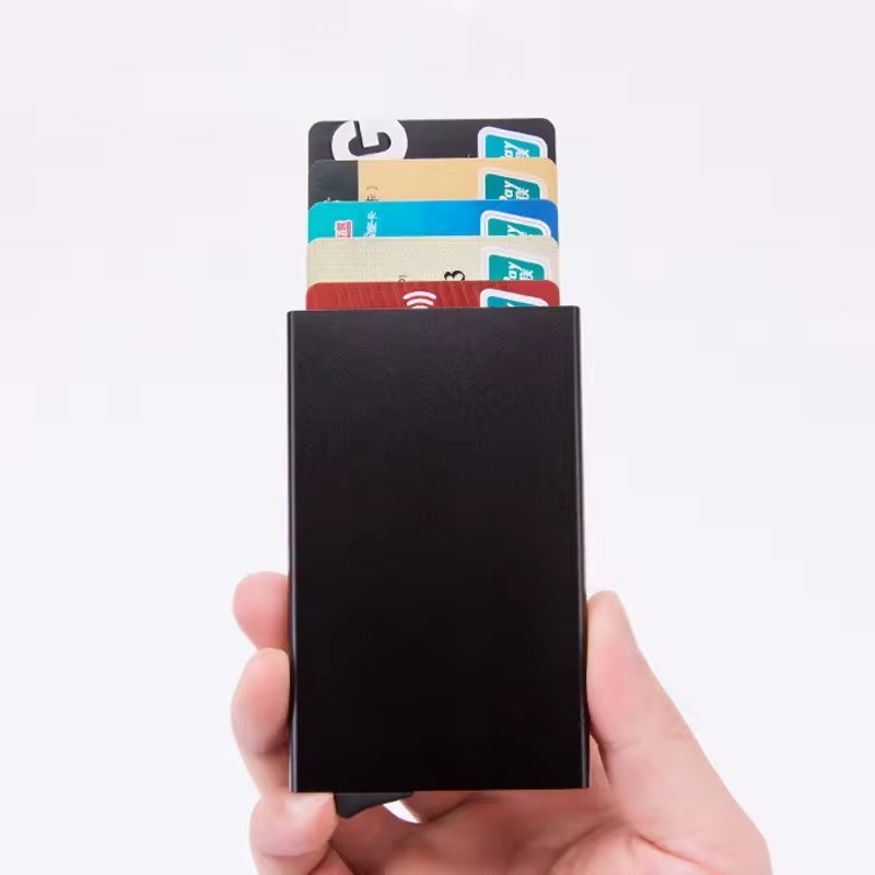 Tarjetero Aleación de Aluminio Unisex Super Delgado con Capacidad para 6 Tarjetas, Protección Contra Cobros No Autorizados, Bloqueo de RFID y NFC, Bloqueo de Seguridad Anti pérdida, Botón de Acceso Rápido