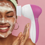 Cepillo Limpiador Facial Eléctrico 5 en 1, 2 Velocidades, Incluye Cabezal de Cepillo de Limpieza Profunda, Esponja para Maquillaje, Esponja para Masaje, Masajeador de Esferas, Disco Exfoliante, Funciona con 2 Pilas AA (No Incl)