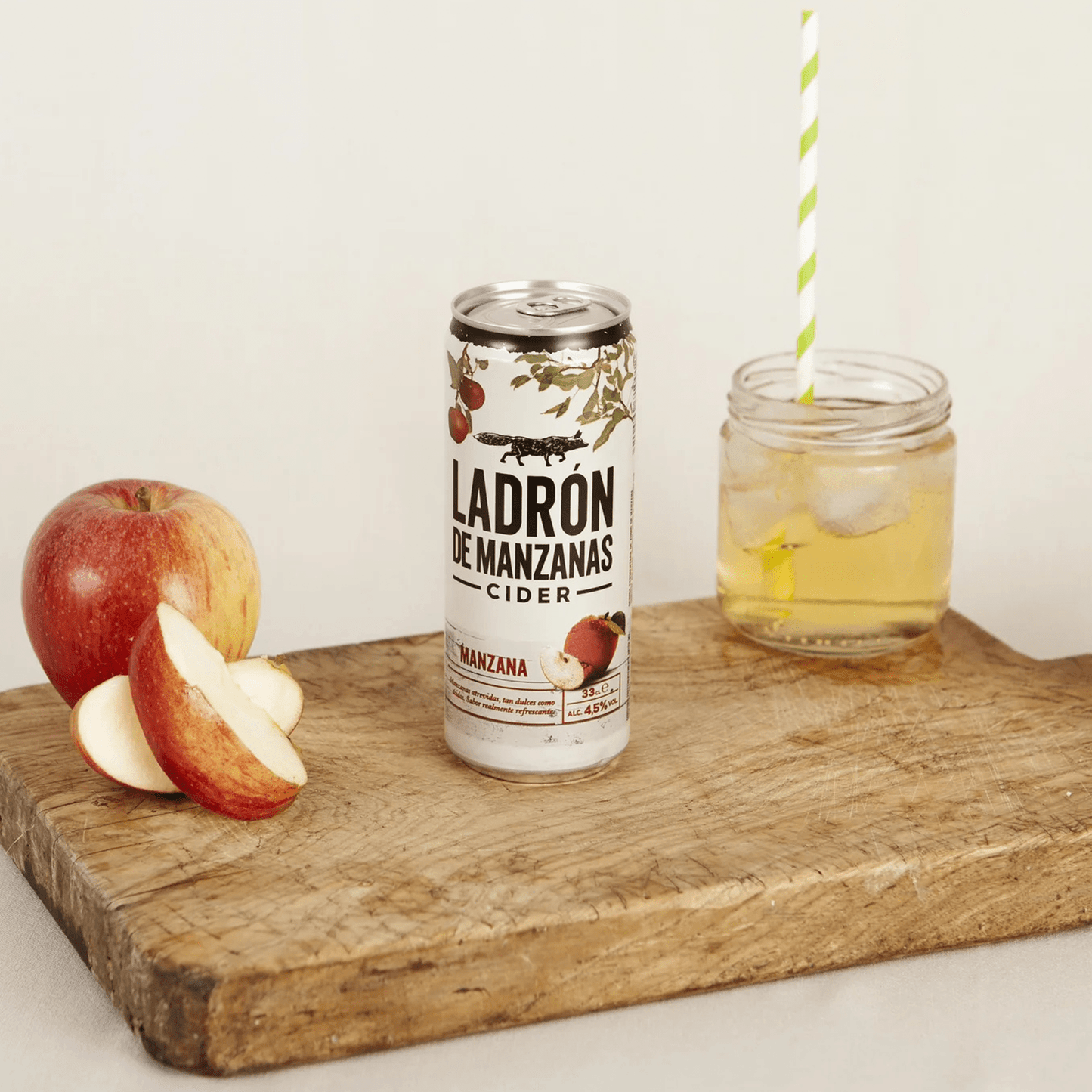 Ladrón de Manzanas Cider, Sidra 24 Latas de 330ml, Ladrón de Manzanas Sabor Original, 4,5% Volumen de Alcohol