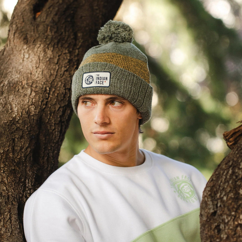 Gorro Invierno con Forro Interior para Máxima Calidez, Ligero y Elástico, Ideal para Deporte y Aire Libre, Diseño Unisex, Resistente al Desgaste y Fácil de Cuidar, Hecho de Acrílico y Poliéster - The Indian Face