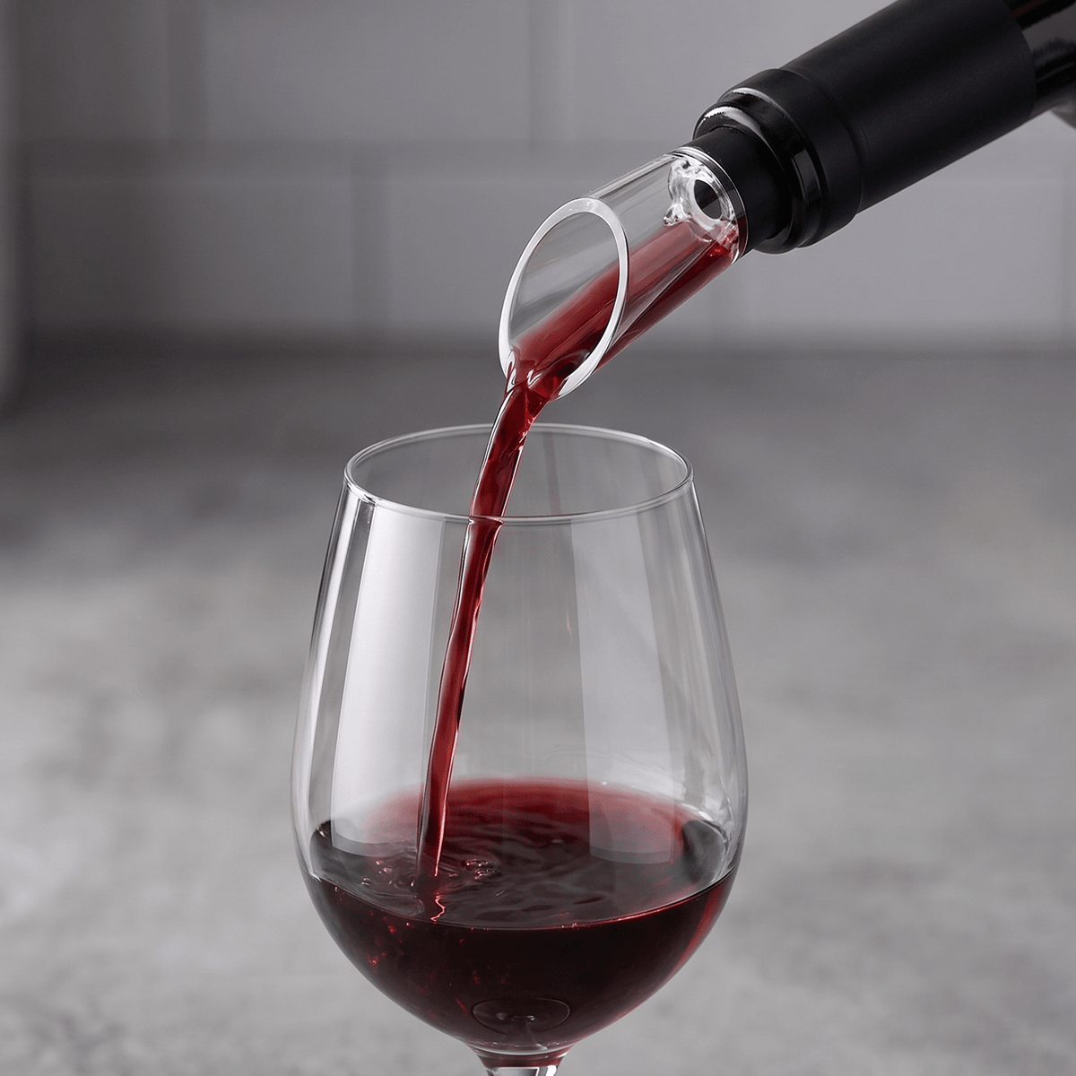 Vertedor de Vino Antigoteo, Boquilla de Aireación para Mejorar el Sabor y el Aroma, Regalo Perfecto para Amantes del Vino, Ideal para Uso Diario en Casa, Restaurante y Bares